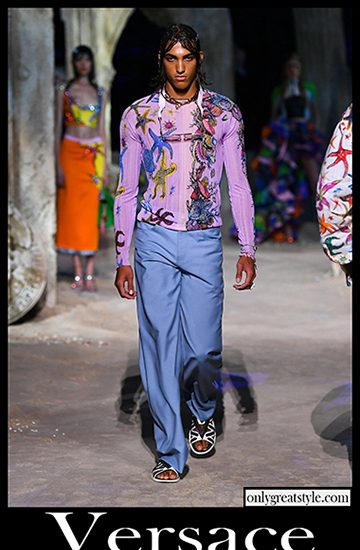 Fashion Versace spring summer 2021 mens clothing 16