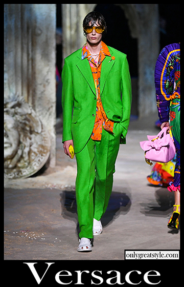 Fashion Versace spring summer 2021 mens clothing 9