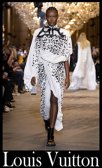 Fashion Louis Vuitton spring summer 2022 womens 7