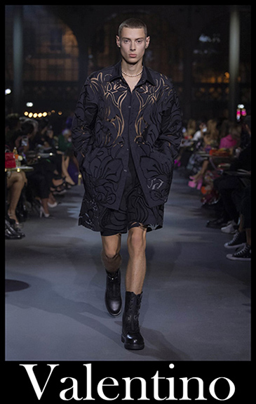 Fashion Valentino spring summer 2022 mens clothing 5