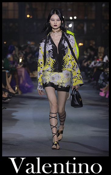 Fashion Valentino spring summer 2022 womens clothing 11