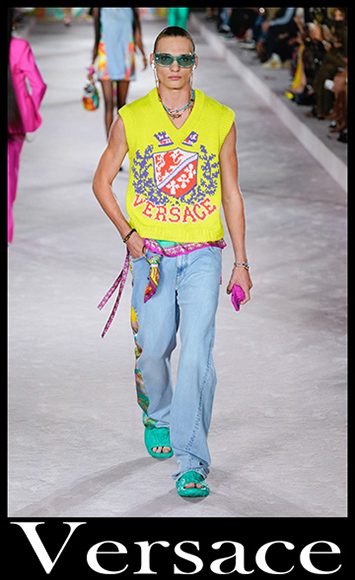 Fashion Versace spring summer 2022 collection clothing 2