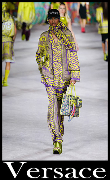 Fashion Versace spring summer 2022 collection clothing 9