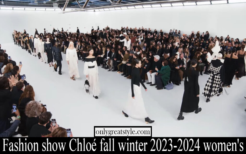 Fashion show Chloé fall winter 20232024 women's